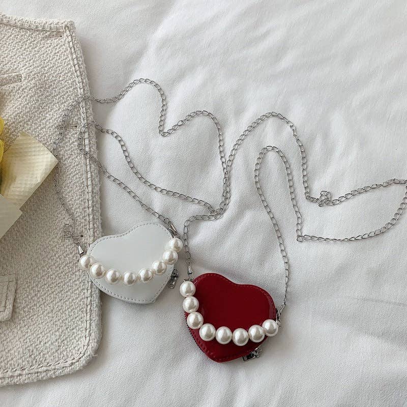 Heart-Shaped Crossbody Bag With Pearl Chain Strap