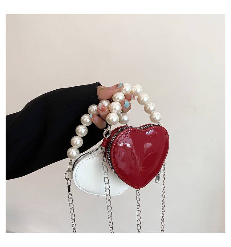 Heart-Shaped Crossbody Bag With Pearl Chain Strap