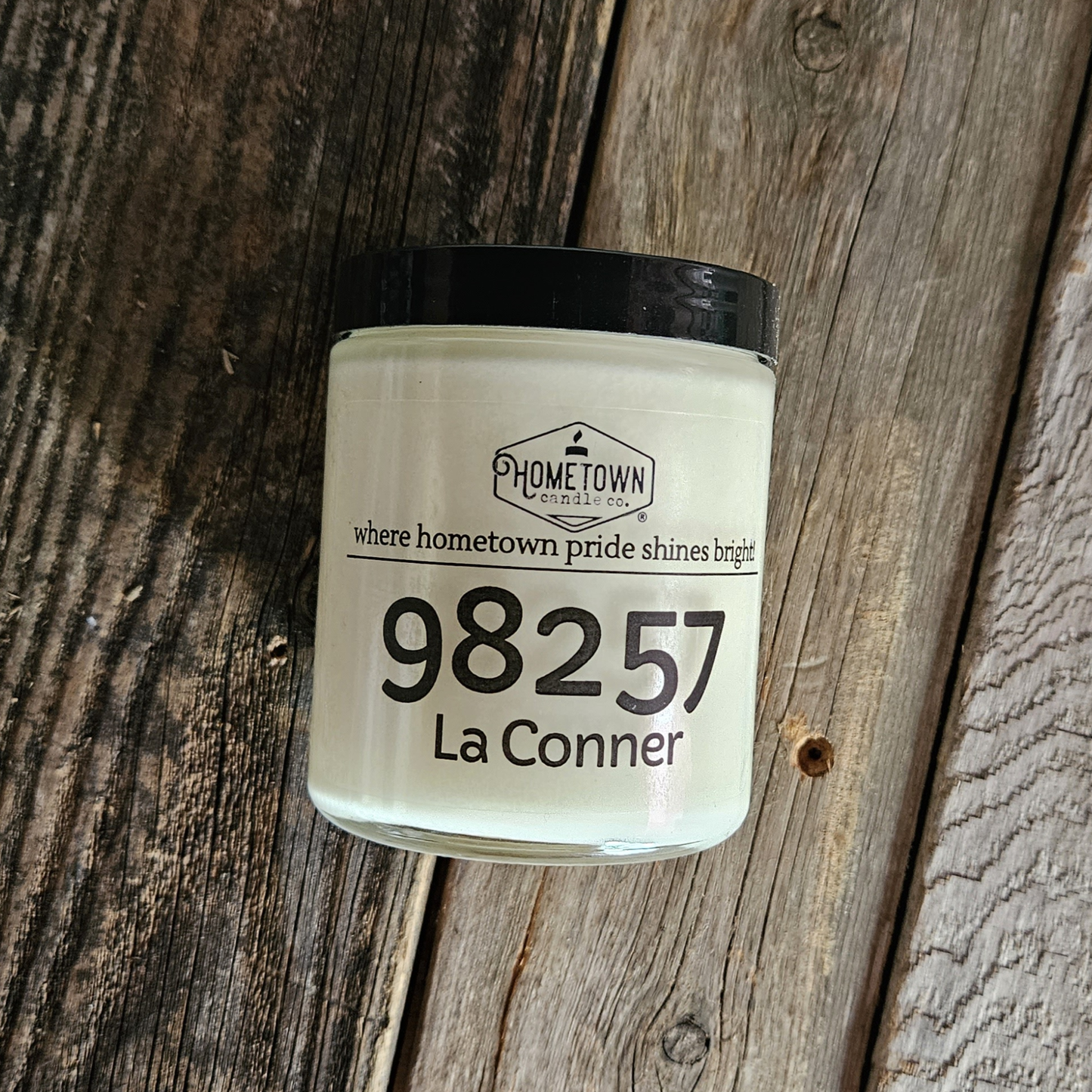 Hometown  place 19118 Candle (6 oz)