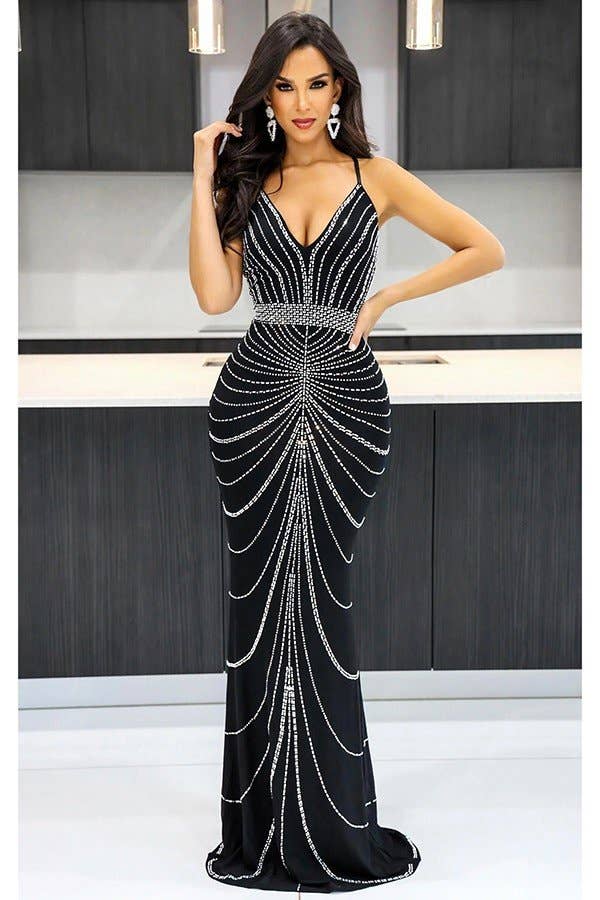 Embellished Halter Neck Bodycon Dress black only