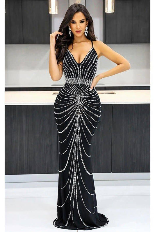 Embellished Halter Neck Bodycon Dress black only