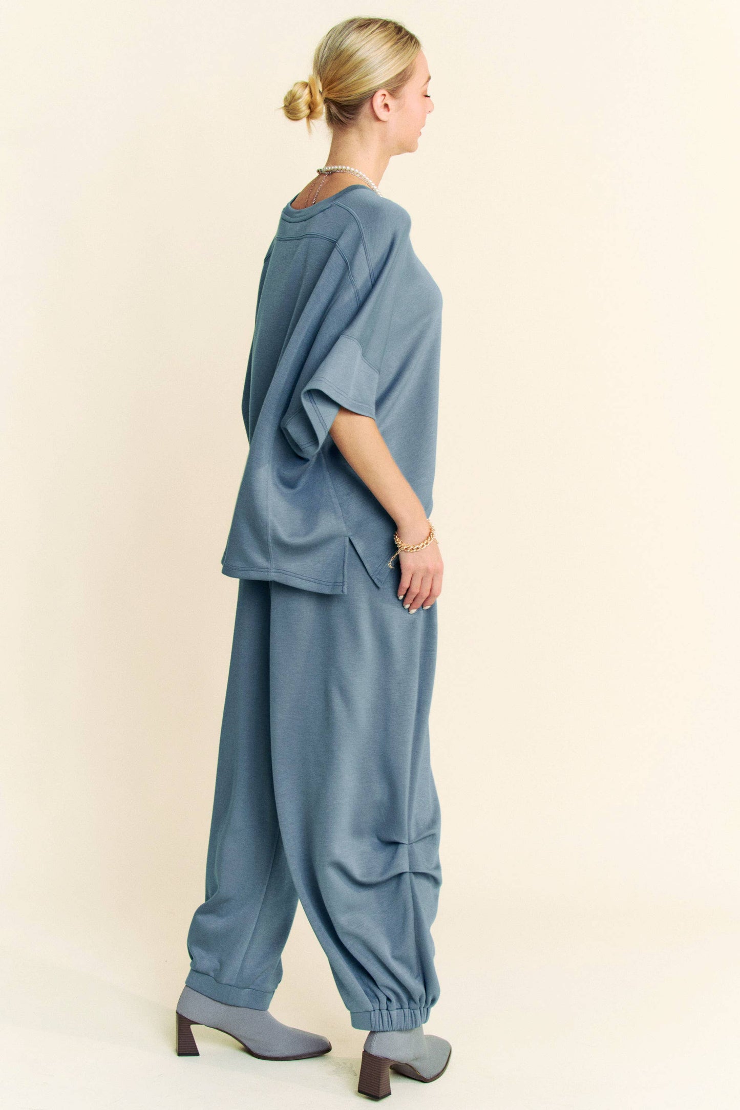 Black SOLID FLOWY TOP WITH ELASTIC WAIST BAND PANTS SET