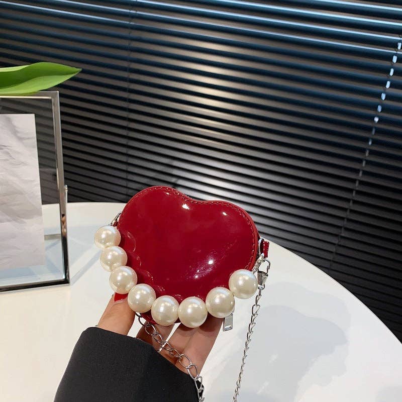 Heart-Shaped Crossbody Bag With Pearl Chain Strap
