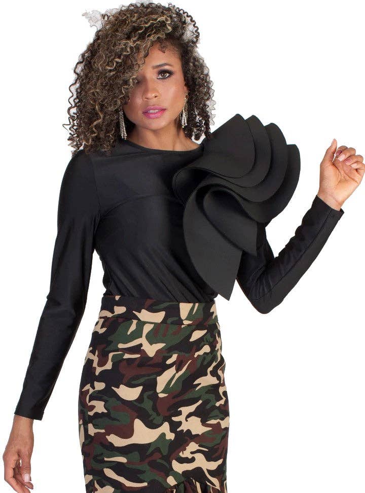 8687P black print scuba woven top