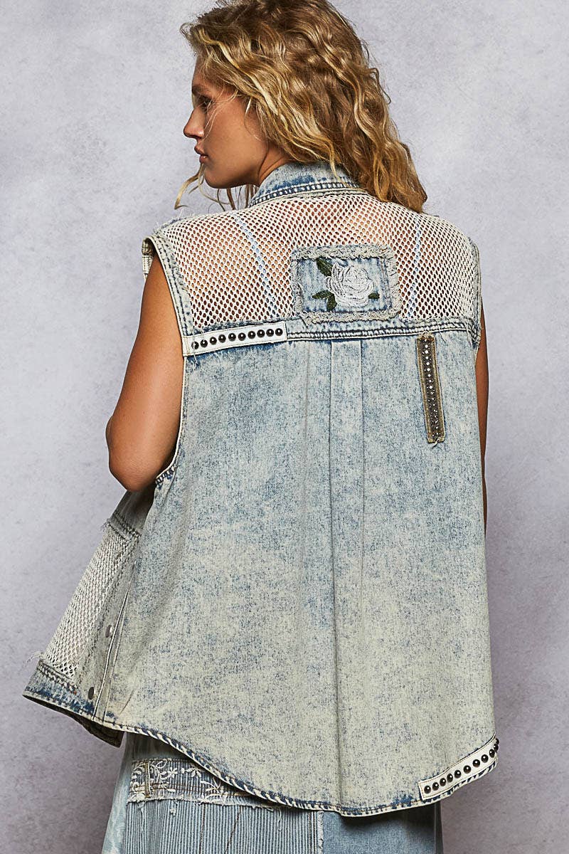Oversize sleeveless embroidered patchwork denim vest