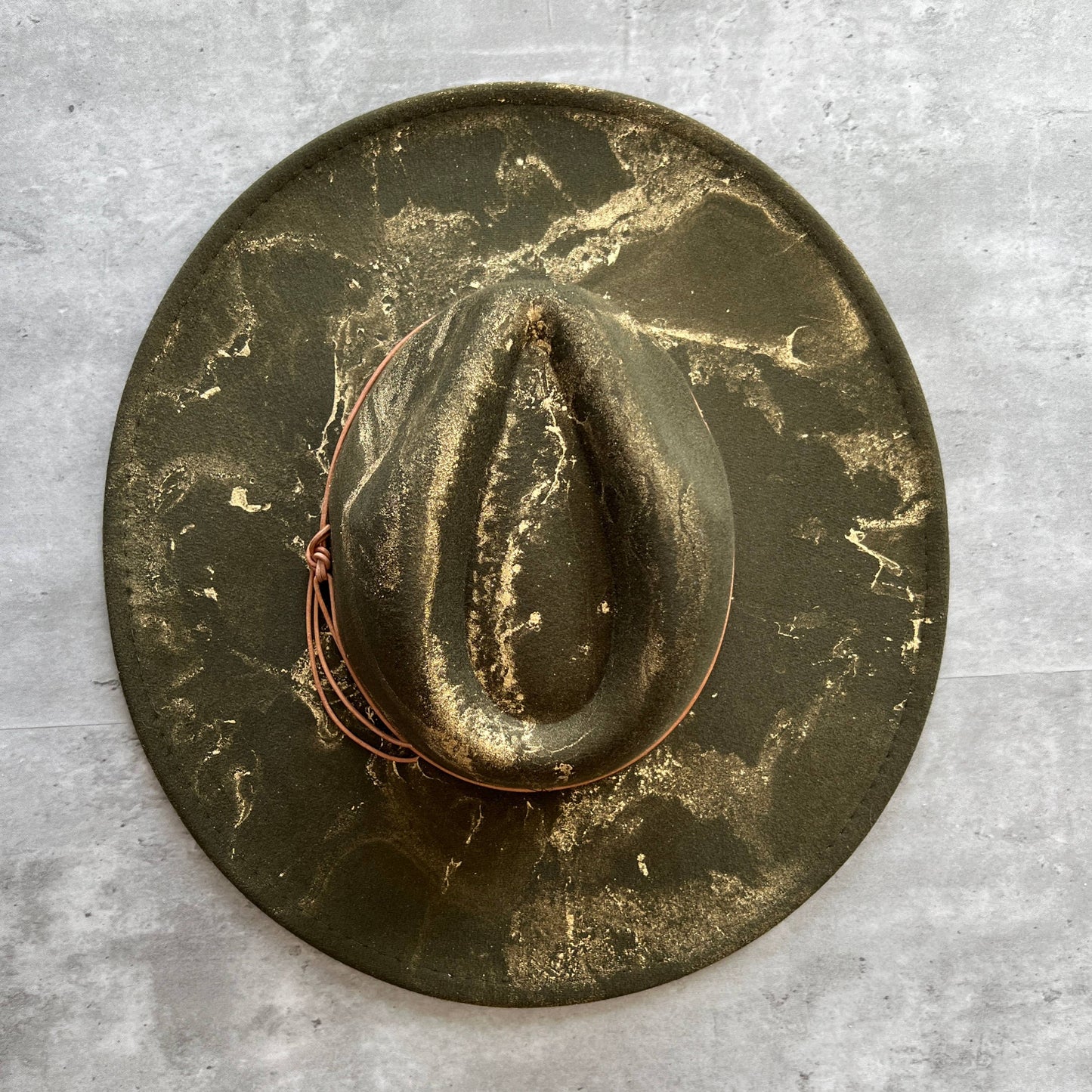 Gold Marbled Wide Brim Suede Rancher Hat