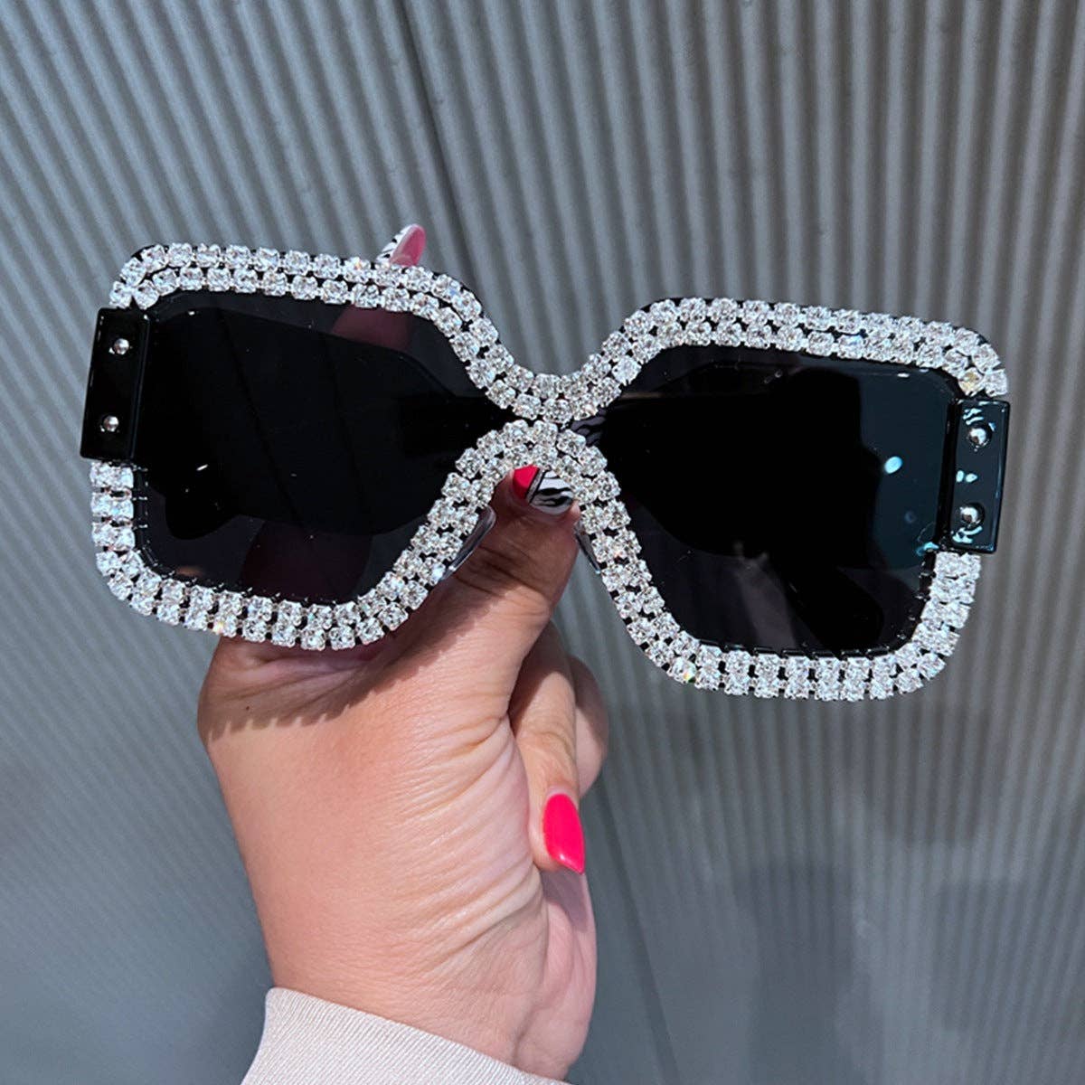 Fashionable Square Sunglasses for Women with Diamante Accent