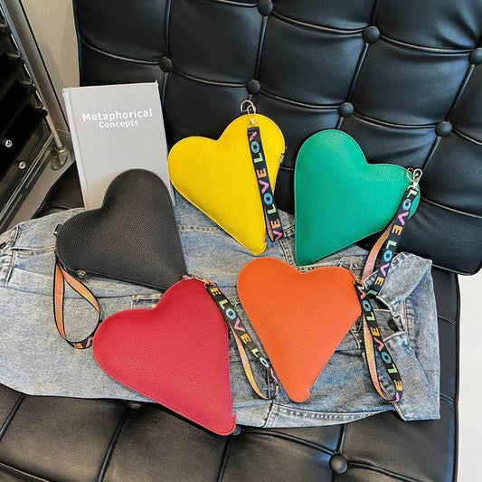 Mini Heart-Shaped PU Clutch Bag Stylish Daily Handbag